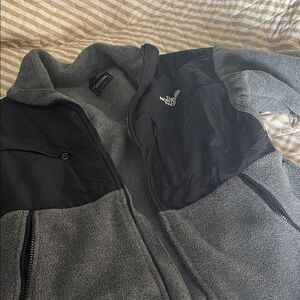 The North Face Men's Black and Gray Performance Jacket